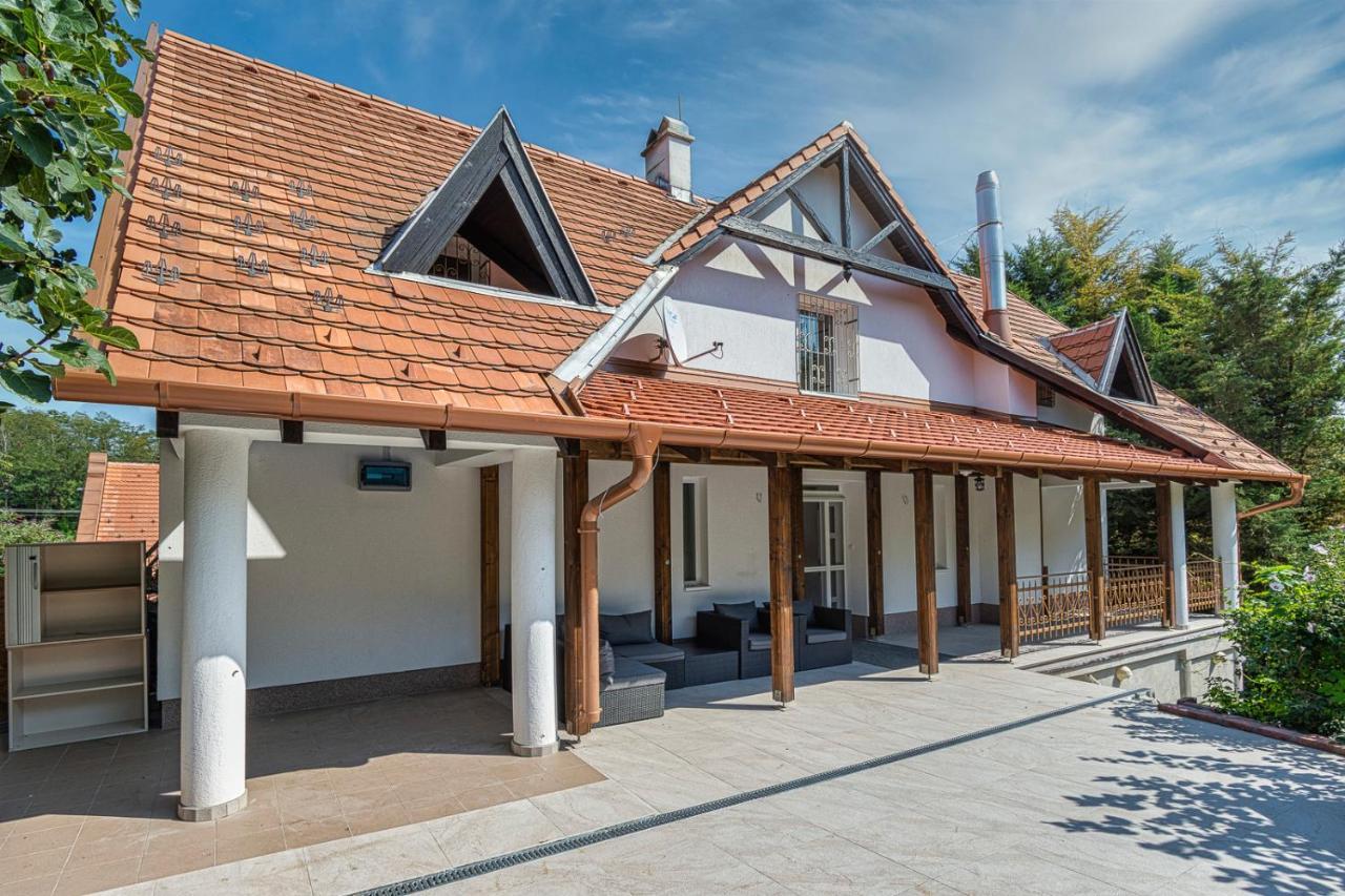 Szél Fiai Fogadó Nyúl Extérieur photo