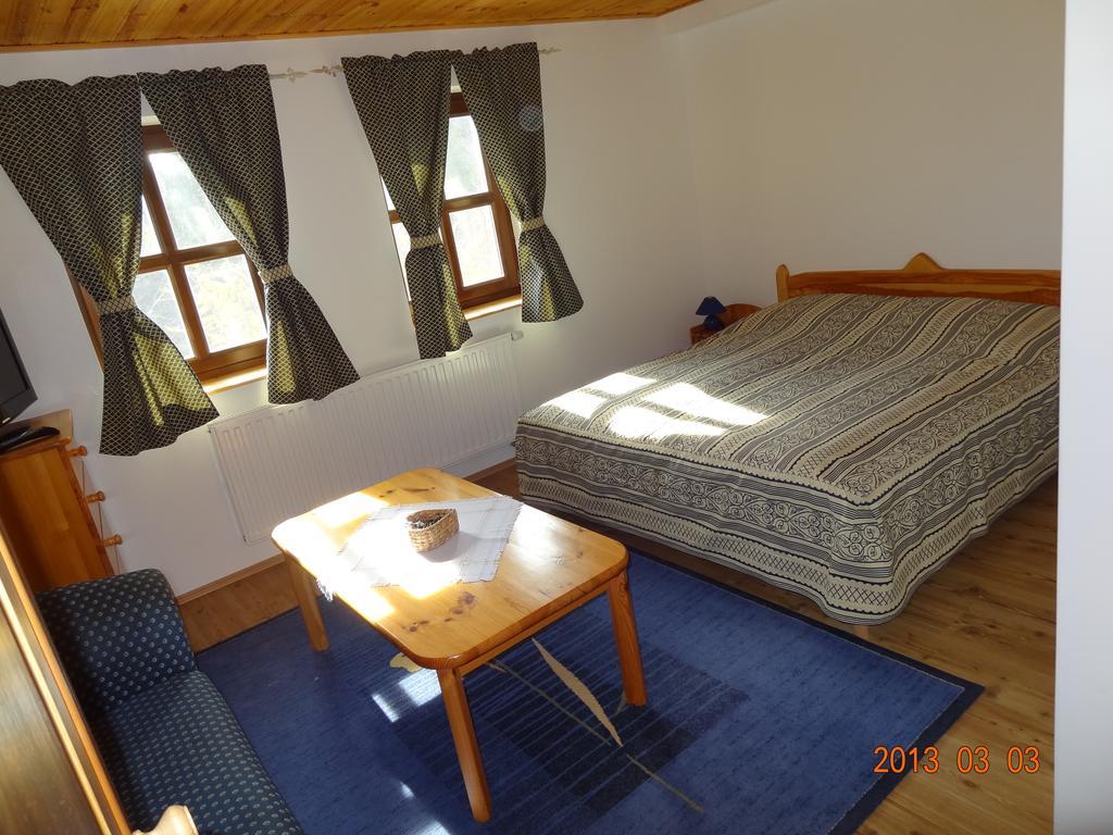 Szél Fiai Fogadó Nyúl Chambre photo